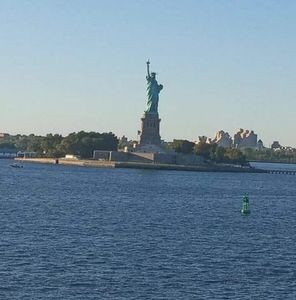 Meet your Posher, Ariel